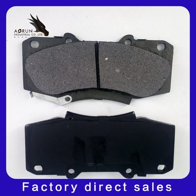 04465-0K330 ผ้าเบรคกึ่งโลหะและเซรามิคสำหรับรถญี่ปุ่นโตโยต้า