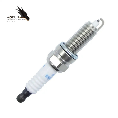 หัวเทียนอิริเดียม 4 ชิ้นสำหรับรถยนต์ 18858-10090 LZKR6B ขนาดมาตรฐาน