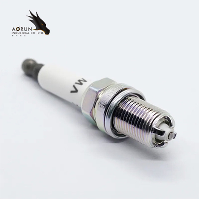 หัวเทียนรถยนต์สำหรับเครื่องยนต์ IZFR6H11 12122158252 12120032135 12120032134 12127526799 สำหรับ BMW