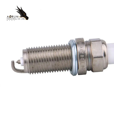 Aorun อะไหล่รถยนต์อะไหล่รถยนต์ Rridium Spark Plugs สำหรับ Audi VW Spark Plugs 04E905612C
