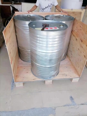 โปร่งใส Bisphenol A อีพอกซีเรซิน 828 128 E-44 CAS 61788-97-4